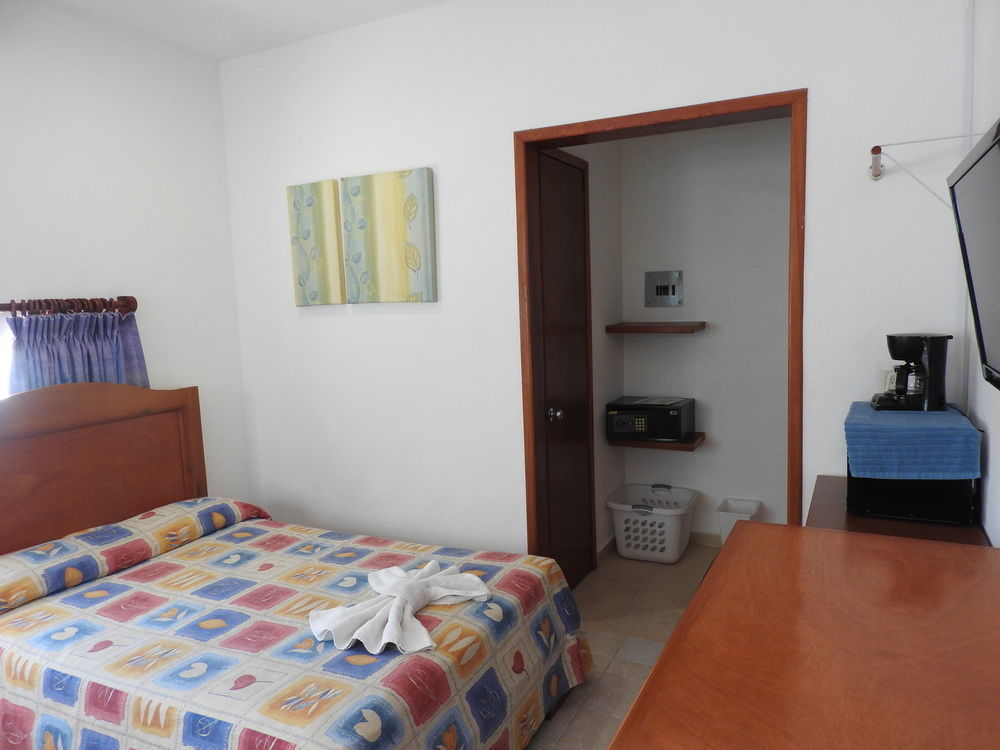 Hotel Xbulu-Ha Isla Mujeres Extérieur photo