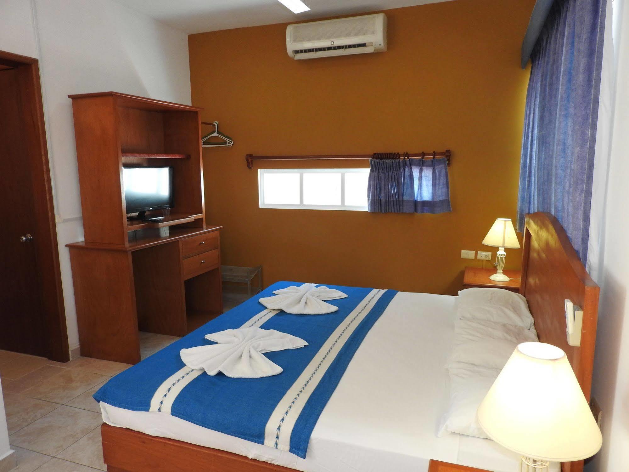 Hotel Xbulu-Ha Isla Mujeres Extérieur photo