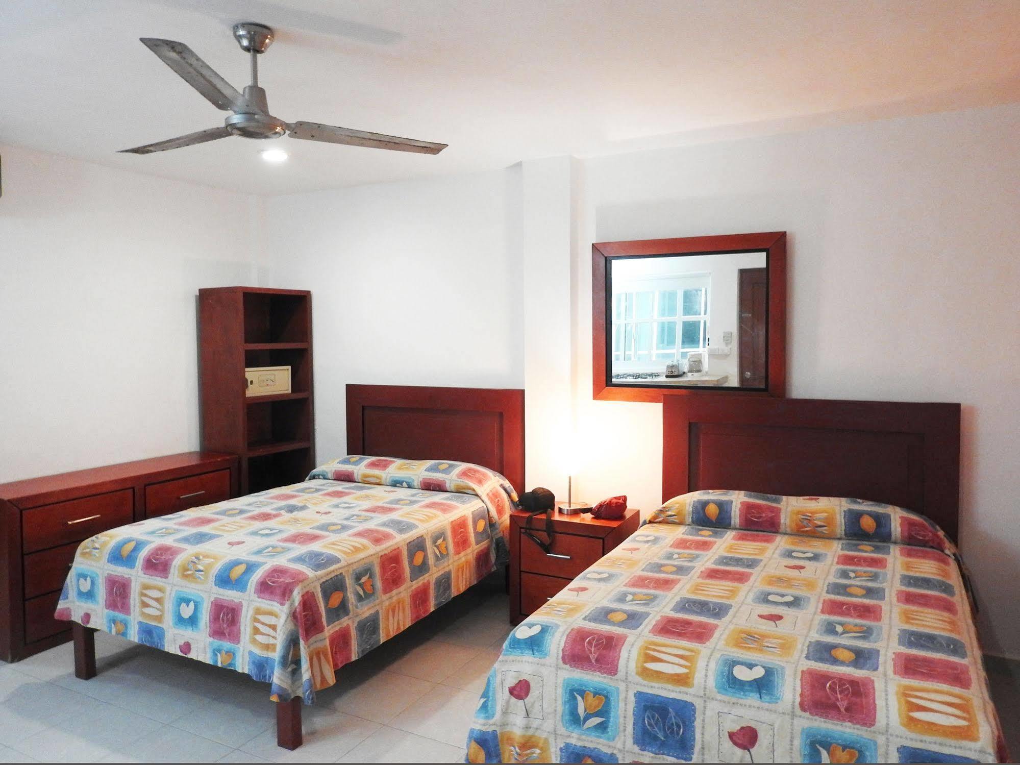 Hotel Xbulu-Ha Isla Mujeres Extérieur photo